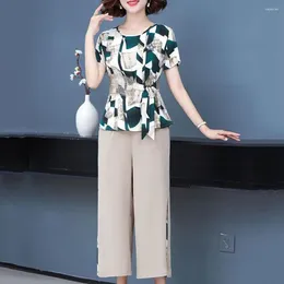 Women's Two Piece Pants Women Casual Suit Floral Print Top Set With Lace-up Detail Plus Size O Neck T-shirt Wide Leg Trousers For Mid-aged