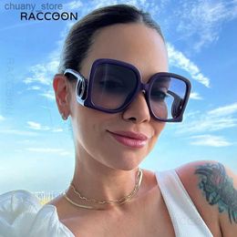 Sunglasses Fashion Gradient Oversized Sunglasses Women Unique Designed Frame Sun Glasses Vintage Trend Casual High Quality Chic Street Wear Y240416