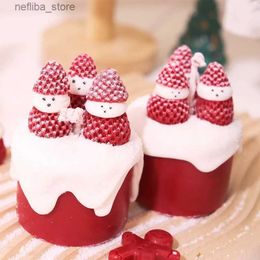 Fragrance Strawberry Cake Scented Candle Ornament Soy Wax Christmas Party Fragrance Decoration Birthday Gift for Girlfriend L410