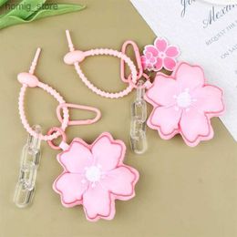 Plush Keychains Pink Cherry Blossom Key Chain Fabric Sakura Pendant Cute Flower Key Ring Backpack Charms Car Decoration Bag Accessories Y240415