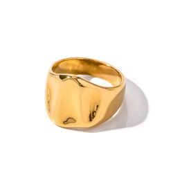 INS internet celebrity trend 18K gold-plated stainless steel design with hammer pattern wide face ring, European and American non fading Jewellery wholesale