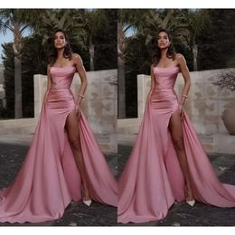 Abiti sexy rosa tra coscia spaccata da sera nuovi progettati senza spalma senza spalnetto da ballo da ballo arabo vestidos made su misura BC15337