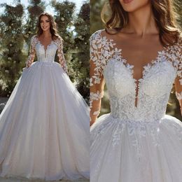 Vintage Saudi Arabia Dubai Ball Gown Wedding Dresses With Long Sleeves Glamorous Lace Appliqued Princess Church Bridal Gowns Plus Size Vestidos De Novia CL2999