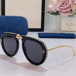 Womens or mens sunglasses G 0307S classic black thick plate frame with diamond decoration foldable metal temple oval lens designer3744099