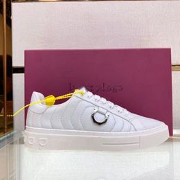 Designer tênis gancini tênis de baixo corte de tênis de luxo de luxo sapatos casuais tênis de couro de malha técnica tênis tênis 39-45 04