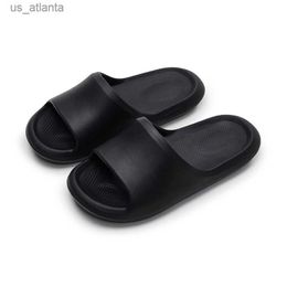 Slippers UTUNE Summer Simple home Woman slippers light EVA Soft comfortable Indoor bathroom Anti-slip Slides Silent casual mens Shoes H240416 8OPM