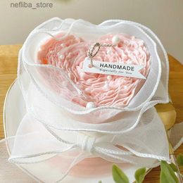 Fragrance Handmade Heart-shaped Rose Petals Cake Scented Candles Birthday Gift Soy Wax Fragrance Ornament Home Party Decoration L410