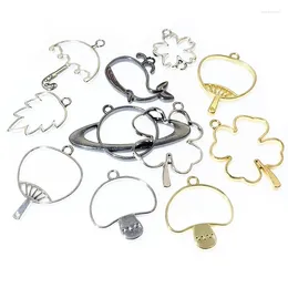 Charms 10pcs Geometric Hollow Metal UV Resin Craft Blank Frame Bezel Epoxy Pendant Tray For DIY Jewelry Necklace Making Accessories