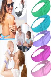 Portable Hand Sanitizer Bracelet Pumps Disinfectant Dispenser Bracelets Wristband Bangle Dispensing Silicone Bracelet With Bottles7202045