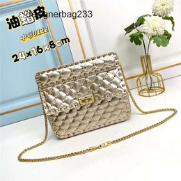 Womens Sheepskin Bags Square Chain Style Shoulder Small Bag Casual Crossbody Buckle One Rivet Vallen High-quality Star Stud Lock Designer BZ13