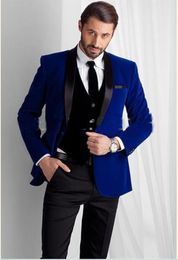 2016 New Designed Royal Blue Velvet Groom Tuxedos groommens suitsBespoke One button Groom wedding suits for mensman039s w7535484