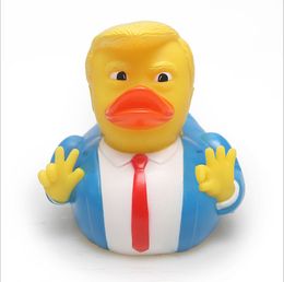 Yaratıcı PVC Trump Ducks Party Bath Banyo Yüzen Su Oyuncak Partisi Malzemeleri Komik Oyuncak Hediyesi