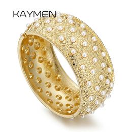 Fashion Pearls Bracelet Golden Bangle for Women Trendy Statement Chunky Gift Girls Friends Drop 240402