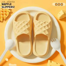 Slippers Cute Lattice Women Bathroom House Cheese Light Weight Beach Flip Flops Indoor Outdoor Non-Slip Pool Swimming Aqua Shoes H240416