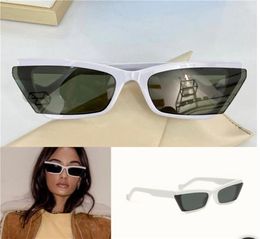 New 2021 Trend fashion designer sunglasses INSIDE STORY Vintage personality cat eye small frame women glasses Top quality Come wit5931914