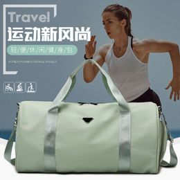 Viaggiare ESERCIZIO DI SEGAZZA DEI DRY ESCITURA E FITNESS, NUOVA borsa di addestramento da yoga con grande capacità per viaggi a breve distanza al 75% di fabbrica all'ingrosso