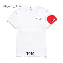 Cdgs Play Designer Mens T Shirt Japanese Red Love Womens Commes Complete Label Tshirt Polo Des Badge Garcons Cotton Embroidery 870