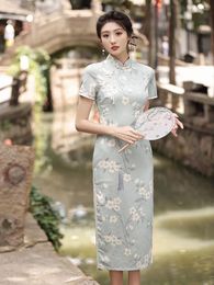 Ethnic Clothing 2024 Spring And Autumn Hualuo Qipao Dress With 3/4 Sleeves Medium Length Improved Side Eight Button Double Layered