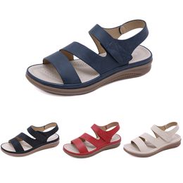 men women designer sandals summer beach slippers GAI beige cassic style comfortable womens outdoor sneakers fashion slides