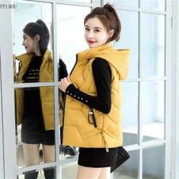 Women's Vests Casual Chaleco Fall Winter Hooded Cotton Pad Thick Slim Vest Women Waistcoat Sleeveless Jackets Student Gilet Korean Outwear