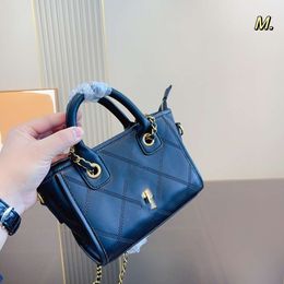 Bags New Lingge Chain Handbag Women's Shoulder Bag Large Capacity Commuter Fashionable Mommy