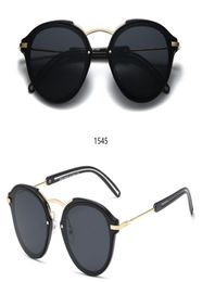 1545 Fashion Sunglasses toswrdpar Eyewear Sun Glasses Designer Mens Womens Brown Cases Black Metal Frame Dark 50mm Lenses For beac5440916