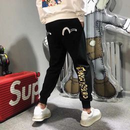 Men's Jeans 2024 Spring And Autumn New Fushen Hot Gold Embroidery Printed Letter Leisure Leg Pants T240416