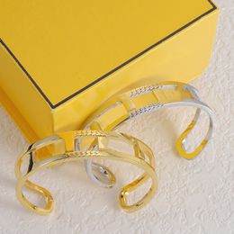 Designer for Women Gold Bracelet Fashion Brand Print Bracelet 18K Gold Plated Stainless Steel Bracelet Jewelry Valentines Day Gifts