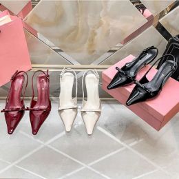 Designer Shoes Kitten Heel High Heels Woman miui Sandals Genuine Leather Shoes Solid Colour Pointed Toe Buckle Decor Trendy Lacquer Leather P