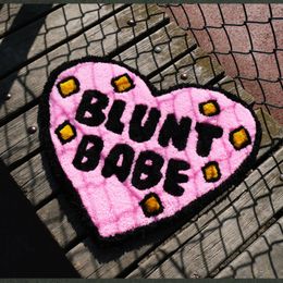 LAKEA Blunt Babe Tufting Rug 100% Handmade Pink Heart Shape Tufted Rug Bathmat Bedroom Carpet Cloakroom Mat Floor Pad Home Decor 240318