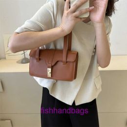 Designer selinss Tote bags for women online store Simple and stylish small square bag simple crossbody womens summer new solid Colour With Original Logo H8CK