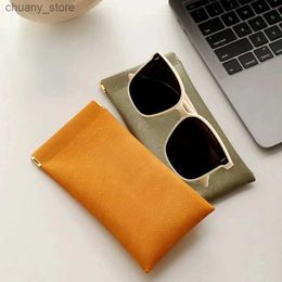 Sunglasses Cases 4 Colour Soft Leather Reading Glasses Bag Case Waterproof Solid Sun Glasses Pouch Simple Eyewear Storage Bags Eyewear Accessories Y240416