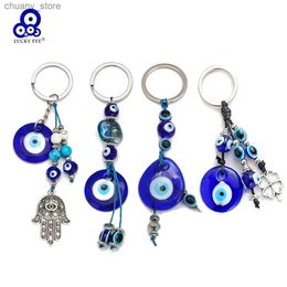 Keychains Lanyards Lucky Eye Fatima Hand Butterfly Key Chain Car Key Chain Blue Trkiye Evil Eye Key Chain Mens Jewelry EY138 Y240417