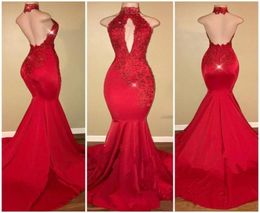 Red Halter Keyhole Satin Mermaid Long Prom Dresses Lace Applique Beaded Backless Sweep Train Evening Gowns Formal Party Dresses2814640