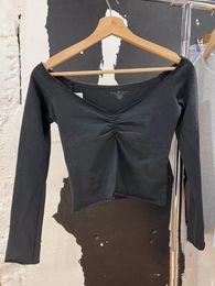 Women's T Shirts Sweet Women Black Solid V-neck Pleats T-shirt 2024 Fashion Summer Ladies Slim Tees Female Sexy Long Sleeve