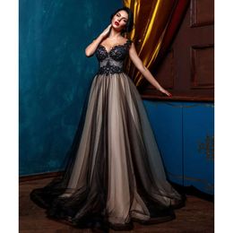 Gothic Champagner-Kleid Hochzeit schwarzer Sparkley 2022 Vintage Long A-Line-Brautkleider Illusion Kurzarm Open Rücken Korsett Schnüre-up-Robe de Mariage