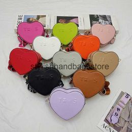 Evening Bags Cute Bear Peach Heart Bag Macaron Letter Womens Versatile One Shoulder Crossbody Popular Box This Year H240417