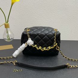 Famous Brand Women tote bag designer bag Real Leather lambskin cf mini Messenger Bag crossbody Classic flap Women purse wallet X216 gold chains hobo bag
