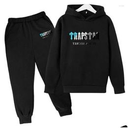 Men's Tracksuits Mens 2024 Brand Trapstar Printed Tracksuit Boys and Girls 2pcs Hoodie Sweatshirt Jogging Suit fashion