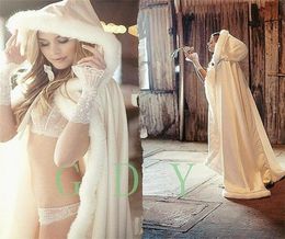2017 Winter Bridal Cape Faux Fur Christmas Cloaks Jackets Hooded For Winter Wedding Bridal Wraps For Wedding Dresses Sweep TrainF2049772