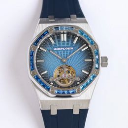 Herren Diamond Tourbillon Uhren Automatische mechanische Bewegung Watch Gummi -Gurt wasserdichte leuchtende Luxus -Designer -Armbanduhren 296K