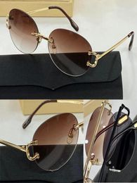Sunglasses For Men and Women Summer style AntiUltraviolet Retro Egg type Plate Frameless Fashion Eyeglasses Random Box 01242804081