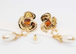 2024 Luxury quality charm flower shape Drop earring withdiamond and nature shell beads red color have stamp box PS3441B