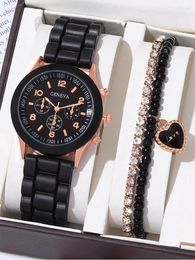 Wristwatches 3PCs Women's Fashion Versatile Quartz Watch Diamond Heart Bead String Bracelet Set