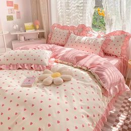 Ins Pink Princess Lace Love Heart Duvet Cover Pillowcase and Bed Skirt Sheet for Girls Bedding Linen 4pcs Home Textiles 240417