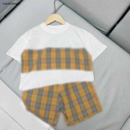 New baby tracksuits Cross stripe design child Short sleeved suit kids designer clothes Size 100-150 CM boys T-shirts and shorts 24April