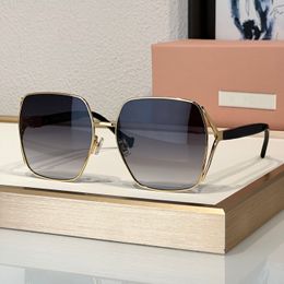 Sunglasses For Ladies Summer Popular 05Z Fashion Designer Stylish Outdoor Style UV400 Anti-Ultraviolet Retro Plate Metal Square Full Frame Glasses Random Box