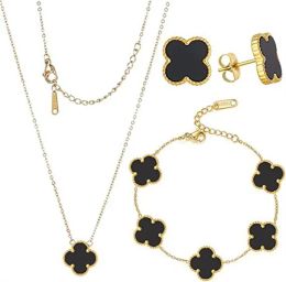 4 Four Leaf Clover Luxury Designer Necklace Jewelry Set Pendant Necklaces Bracelet Stud Earring Women ChristmValentines Day Birthday Gifts No Box Three-piece Set
