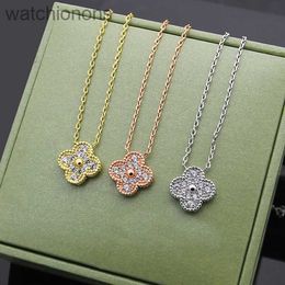 Luxury Top Grade Vancelfe Brand Designer Necklace Four Leaf Flower Double Buckle Full Diamond Necklace Womens Four Leaf Flower High Quality Jeweliry Gift