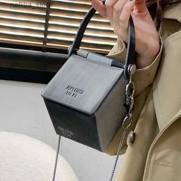 Cosmetic Bags Creative Crossbody Bags For Elegant Women 2022 Luxury Designer Handbag Laser TPU Cube Evening Bag Chain Mini Coin Cosmetic Purse L410